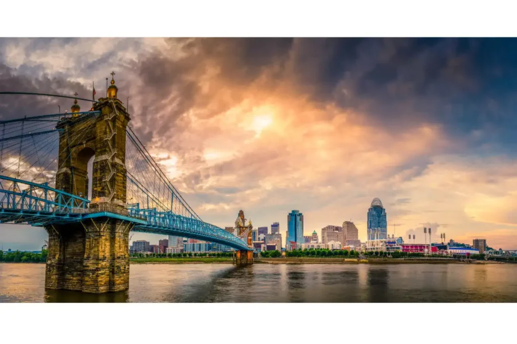 Cincinnati Travel Guide